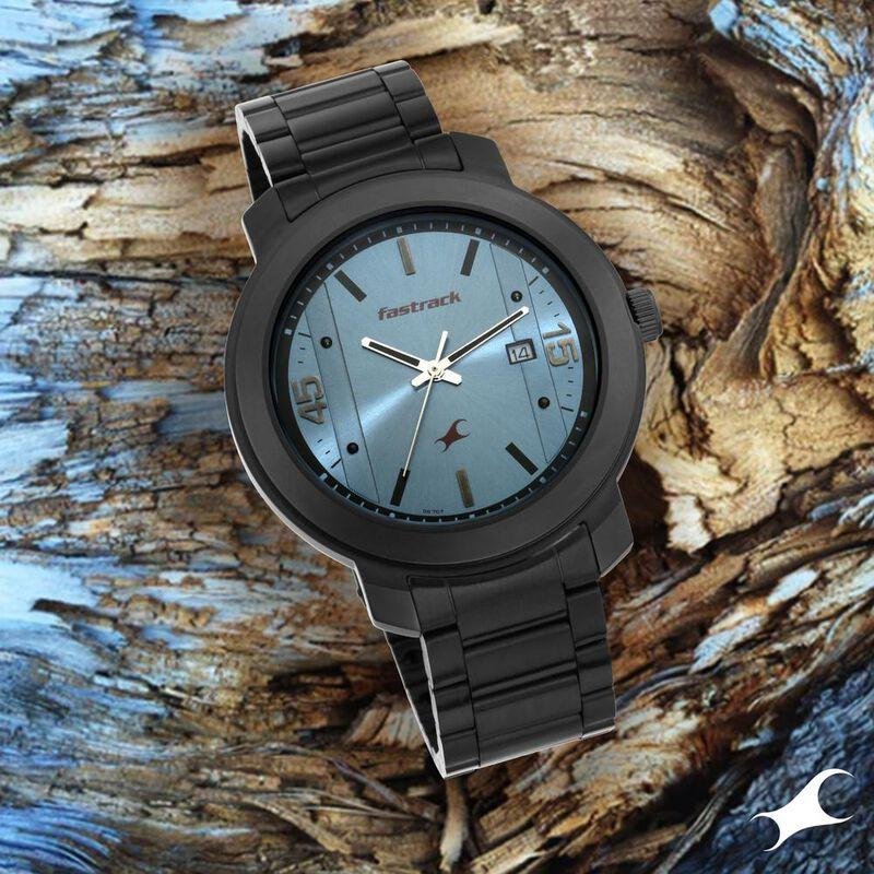 Fastrack NR3246NM01 Bare Basics Quartz Analog with Date Blue Dial Stainless Steel Strap Watch
